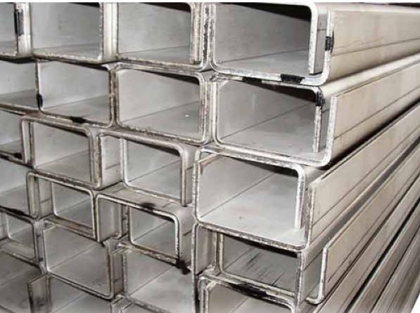 Th&eacute;p U đ&uacute;c inox c&oacute; rất nhiều ứng dụng quan trọng trong đời sống